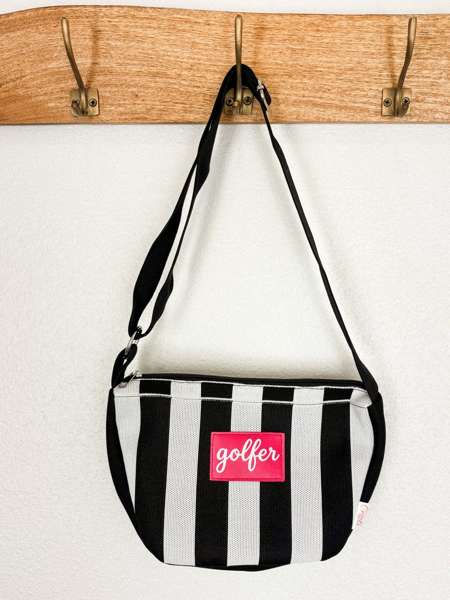 Golfer striped crossbody bag black/white - Trendy Bags at Lush Fashion Lounge Boutique in Oklahoma City