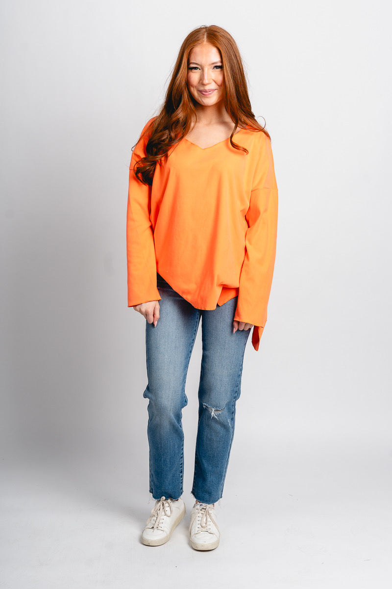 Oversized v-neck long sleeve top orange