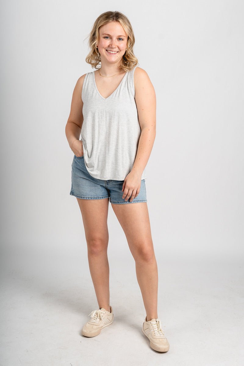 V-neck flowy tank top heather grey | Trendy Tank Tops - Lush