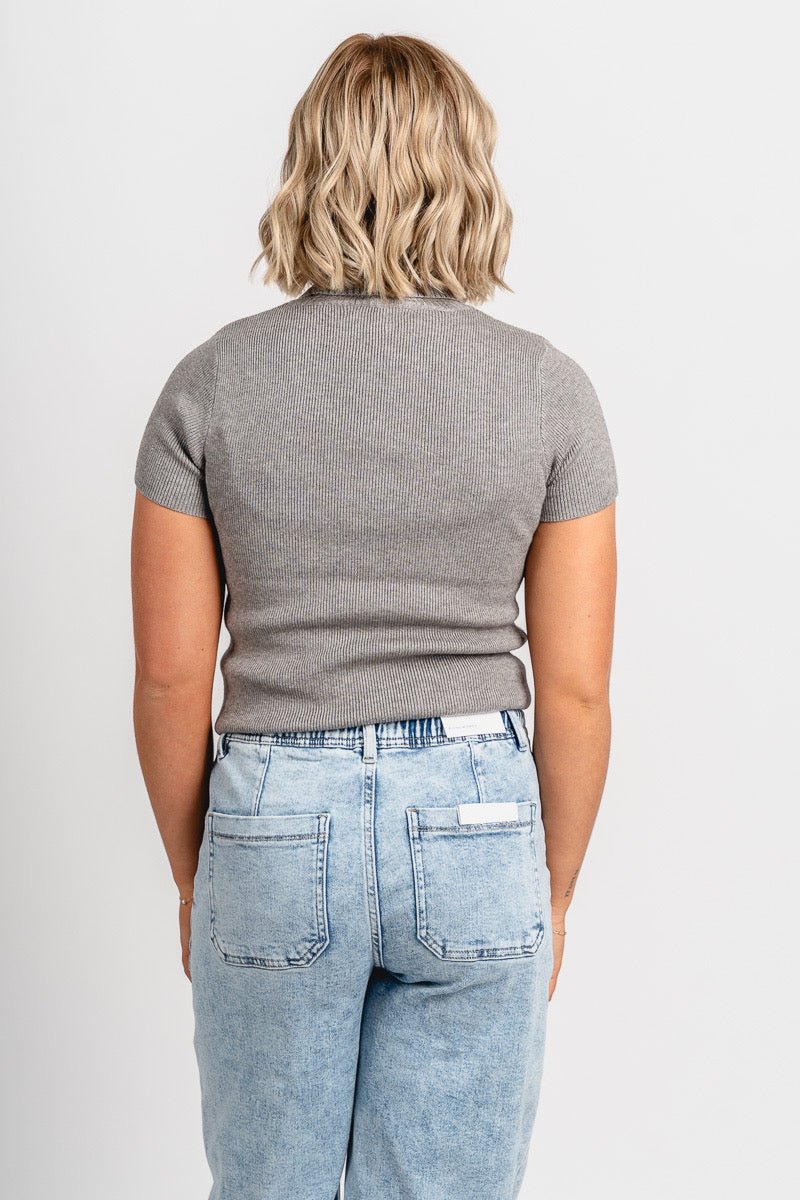 Short sleeve turtleneck sweater heather grey