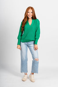Collared v-neck sweater green – Unique Sweaters | Lounging Sweaters and Womens Fashion Sweaters at Lush Fashion Lounge Boutique in Oklahoma City