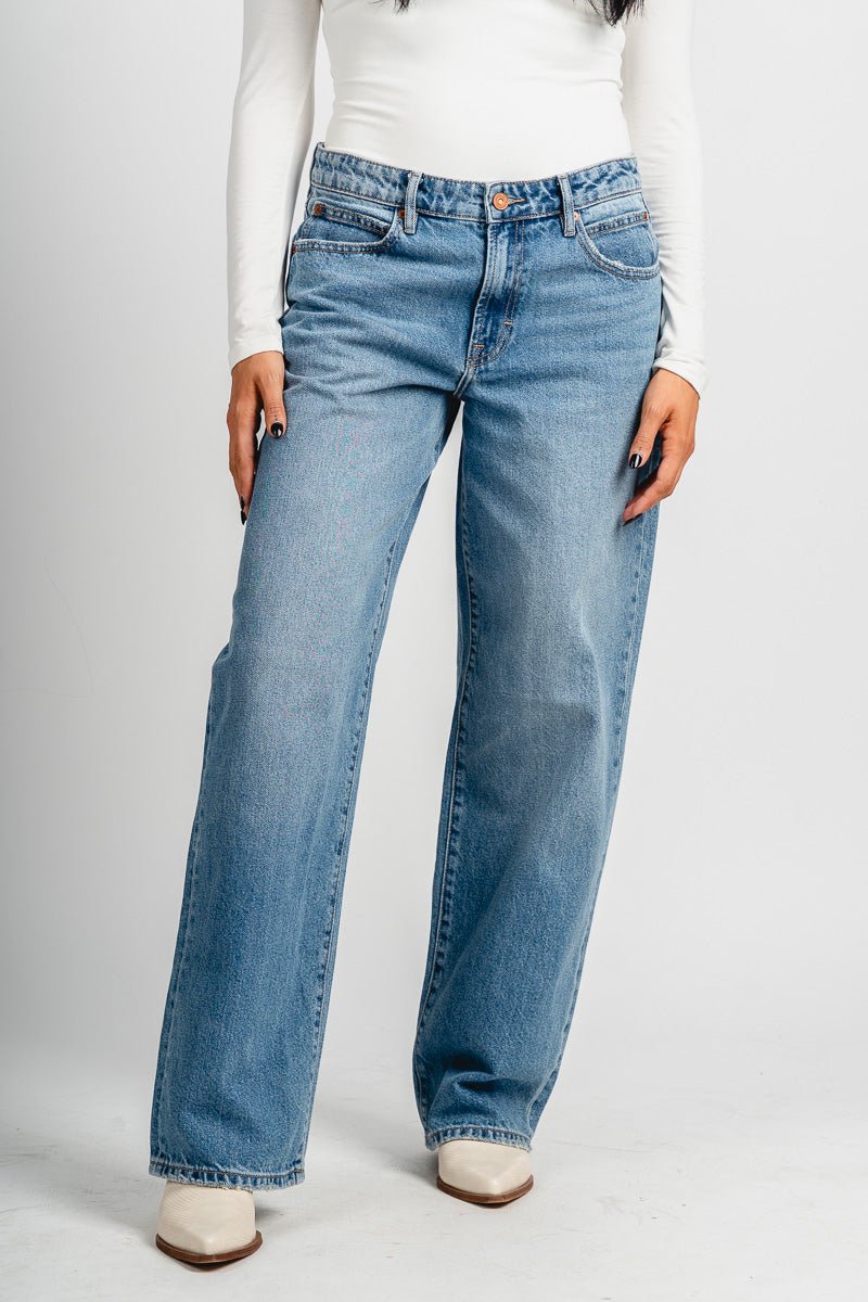 Hidden Alyx baggy jeans medium blue | Lush Fashion Lounge: boutique women's jeans, fashion jeans for women, affordable fashion jeans, cute boutique jeans