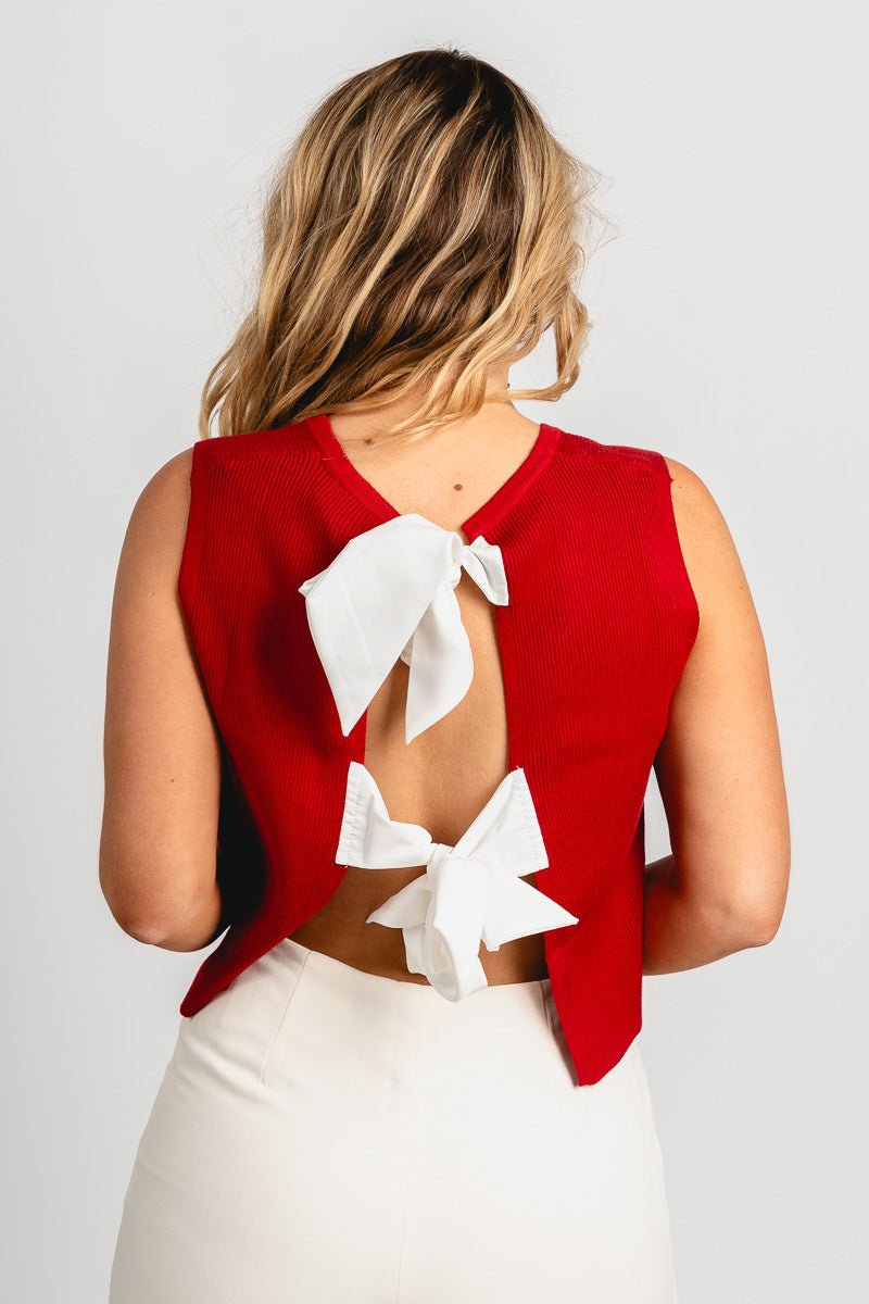 Back bow sleeveless top crimson
