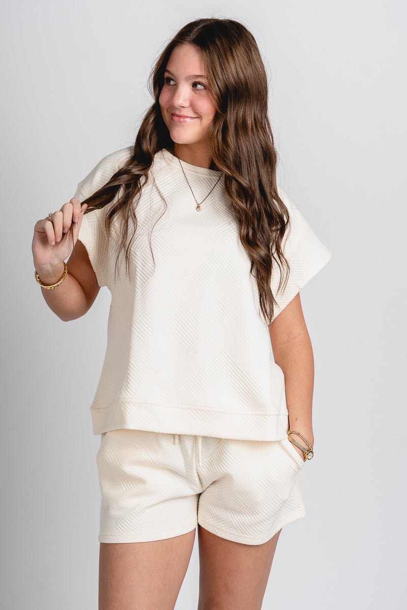 Textured shorts cream - Stylish top - Trendy Lounge Sets at Lush Fashion Lounge Boutique in Oklahoma City