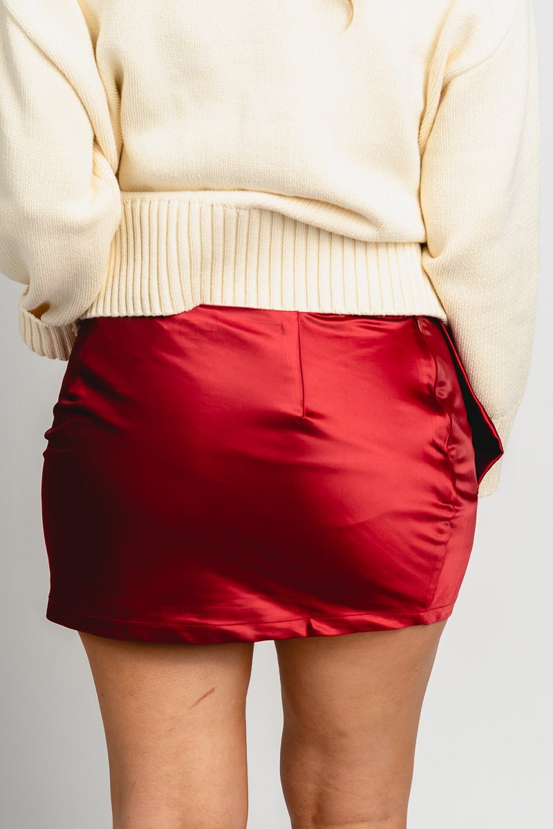 Bow front mini skirt burgundy | Lush Fashion Lounge: boutique fashion skirts, affordable boutique skirts, cute affordable skirts