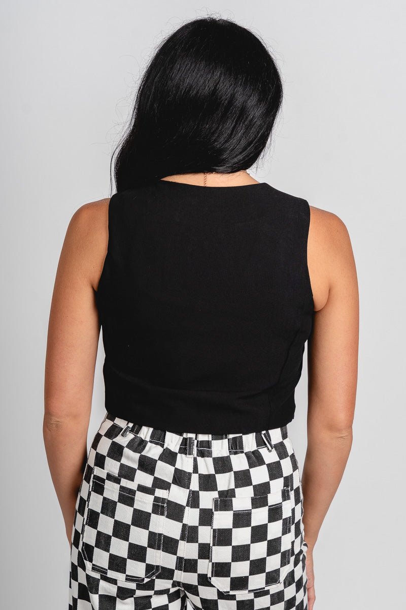 Sleeveless vest black