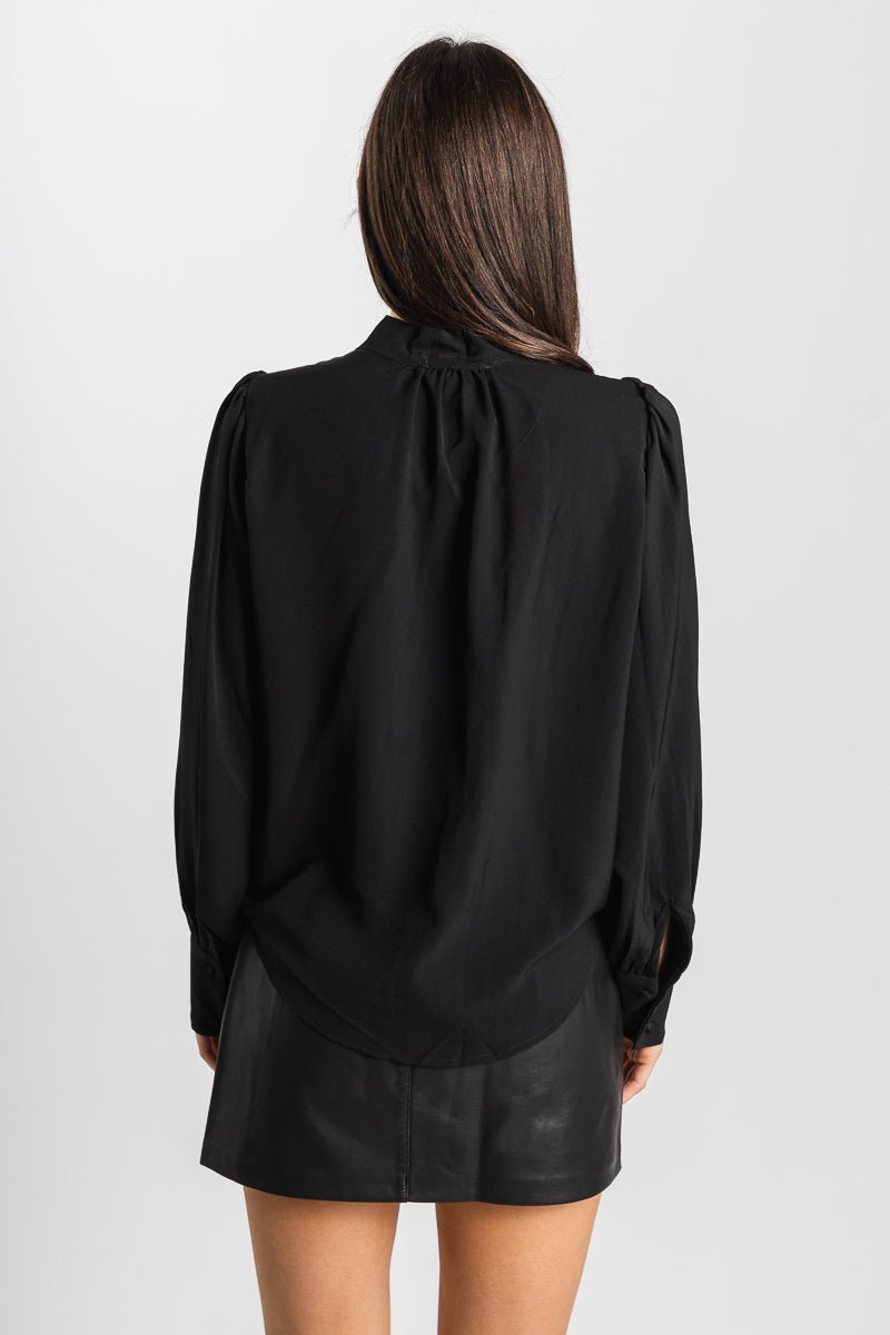 Ruffle front blouse black