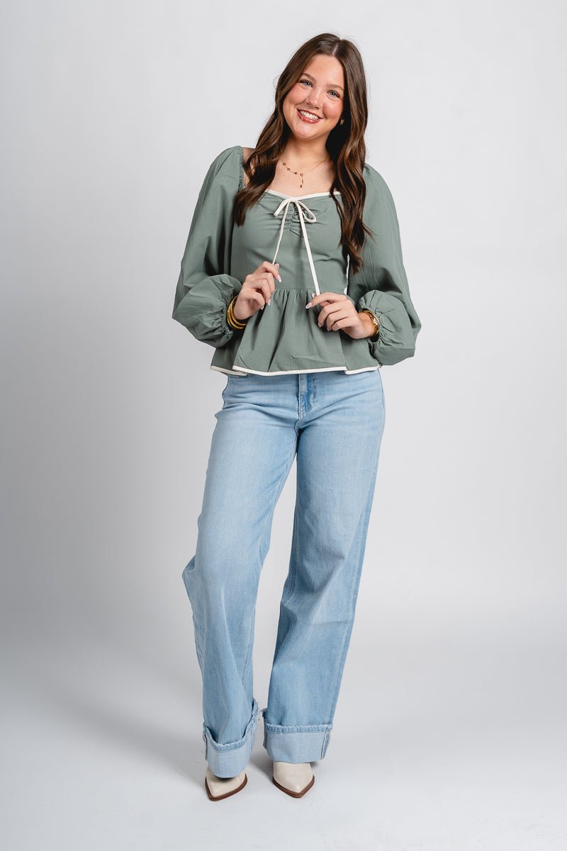 Long sleeve peplum top green