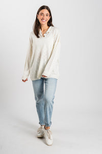 Knit lightweight sweater ivory – Unique Sweaters | Lounging Sweaters and Womens Fashion Sweaters at Lush Fashion Lounge Boutique in Oklahoma City