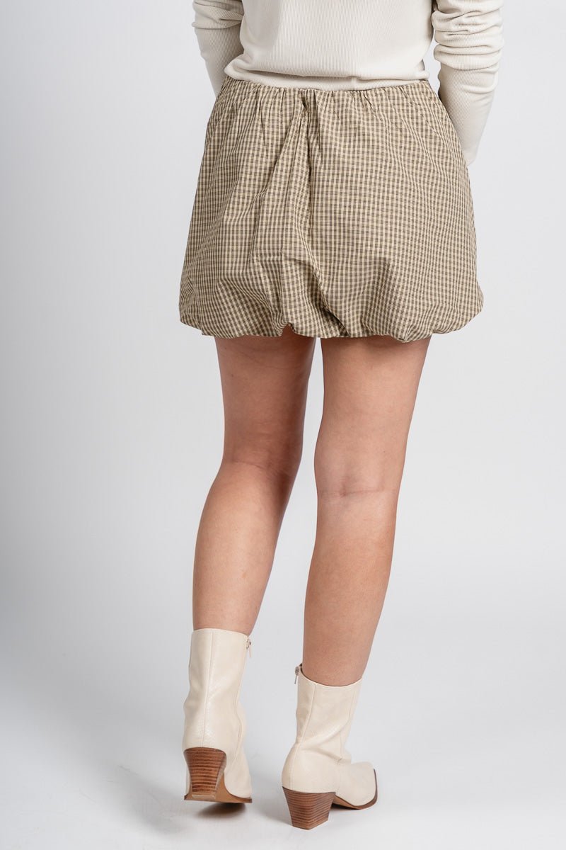 Plaid bubble hem skort khaki