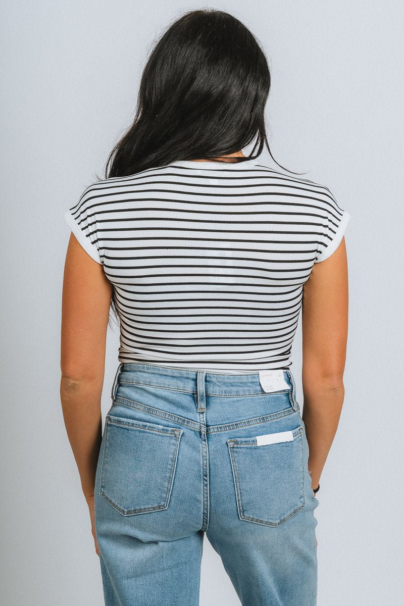 Striped cap sleeve bodysuit white/black