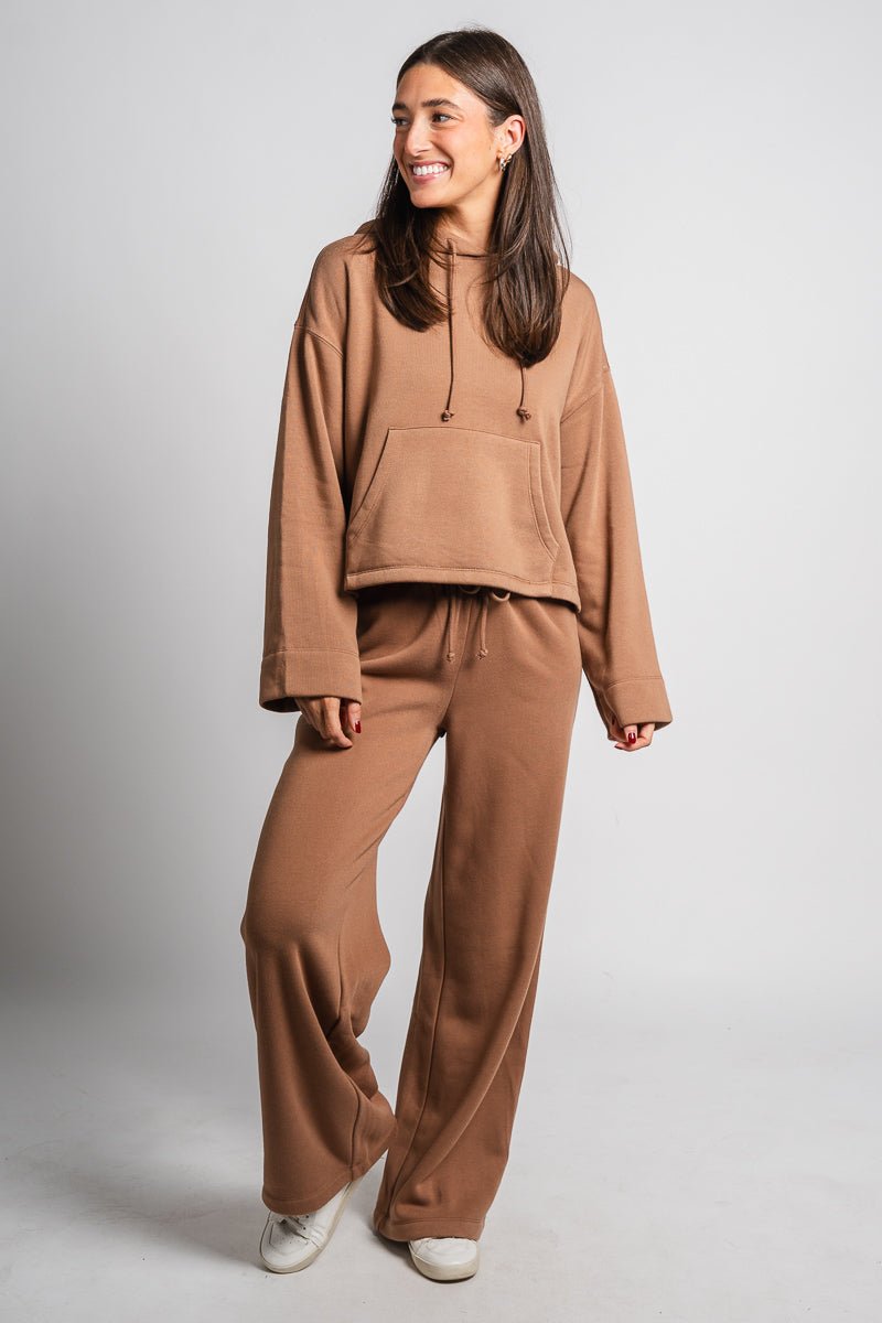 Z Supply feeling the moment sweatpants campfire | Lush Fashion Lounge: women's boutique pants, boutique women's pants, affordable boutique pants, women's fashion pants