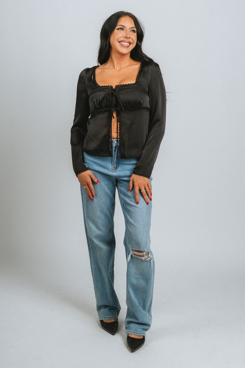 Square neck satin tie top black