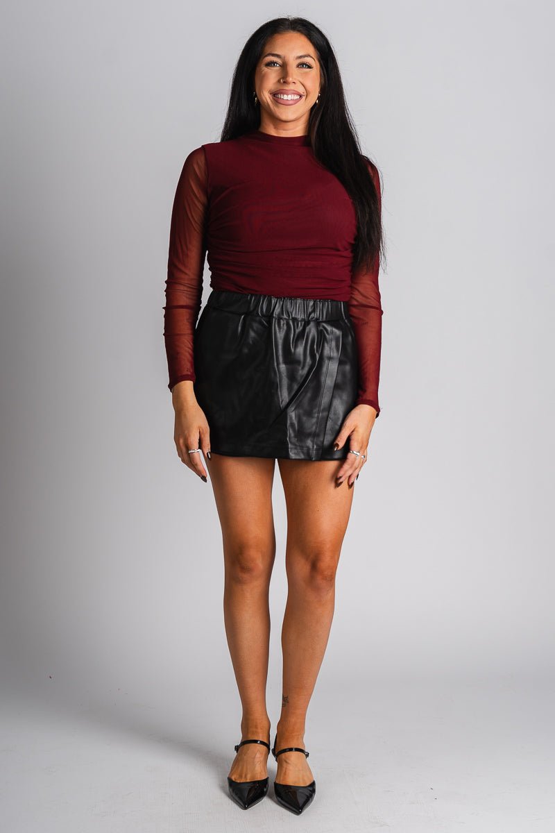 Faux leather skort black