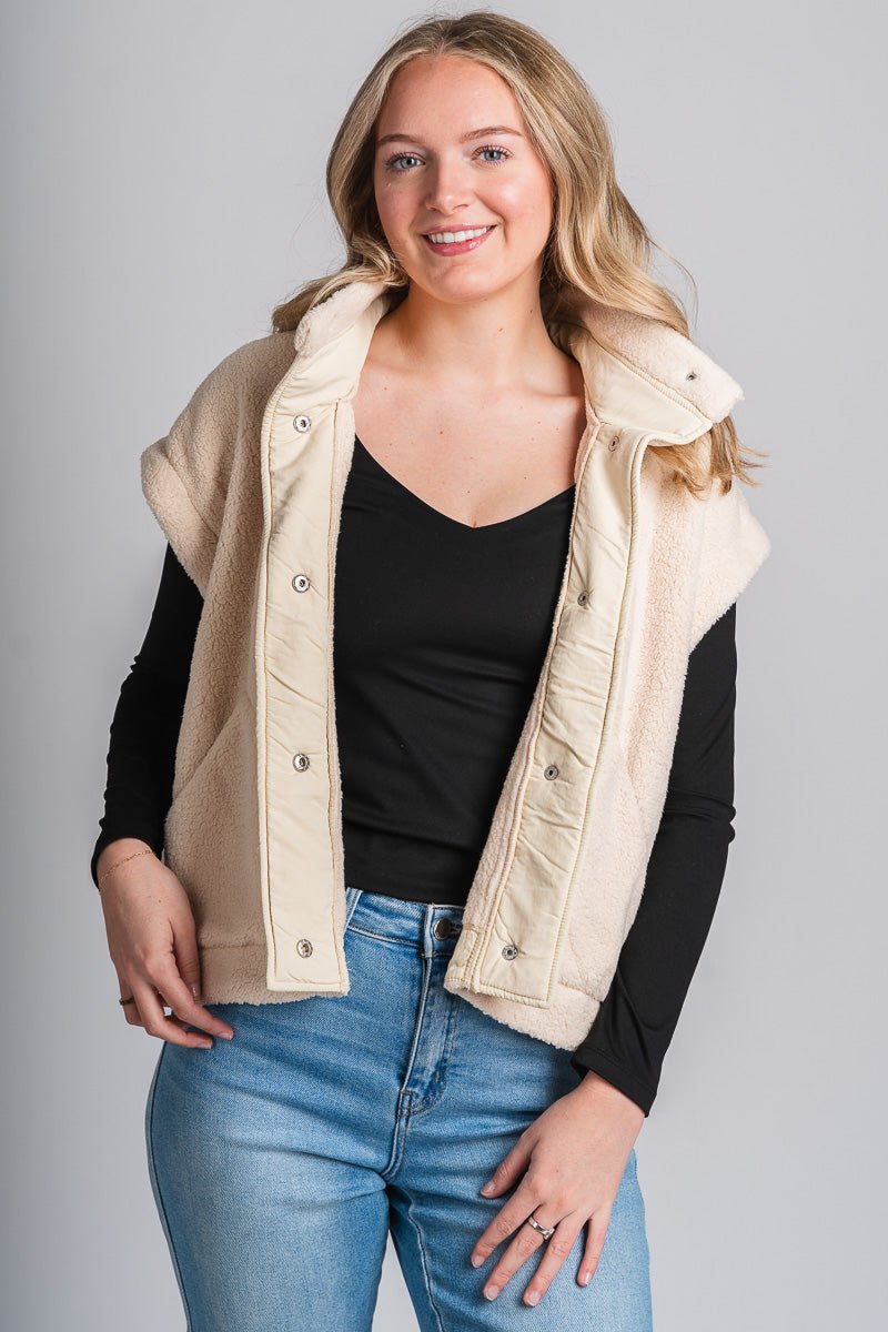 Sherpa vest ecru