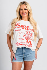 DayDreamer Lainey Wilson merch tee vintage white - Stylish Band T-Shirts and Sweatshirts at Lush Fashion Lounge Boutique in Oklahoma City