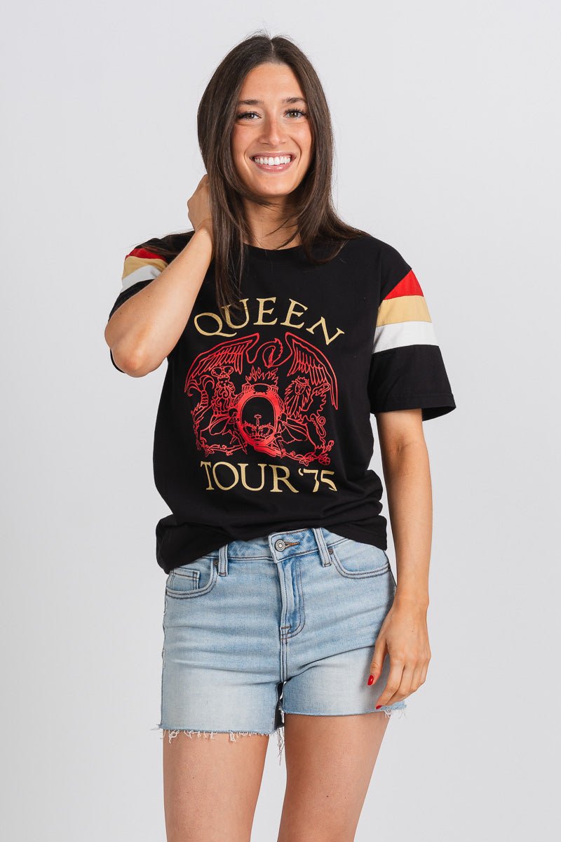 Queen sunset t-shirt black - Trendy Band T-Shirts and Sweatshirts at Lush Fashion Lounge Boutique in Oklahoma City