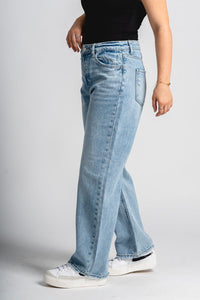 Lovervet 90s ankle dad jeans entertaining | Lush Fashion Lounge: boutique women's jeans, fashion jeans for women, affordable fashion jeans, cute boutique jeans