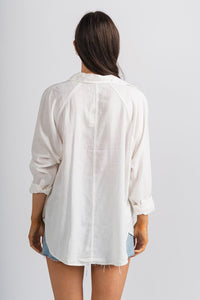 Z Supply the perfect linen top white - Z Supply top - Z Supply Fashion at Lush Fashion Lounge Trendy Boutique Oklahoma City