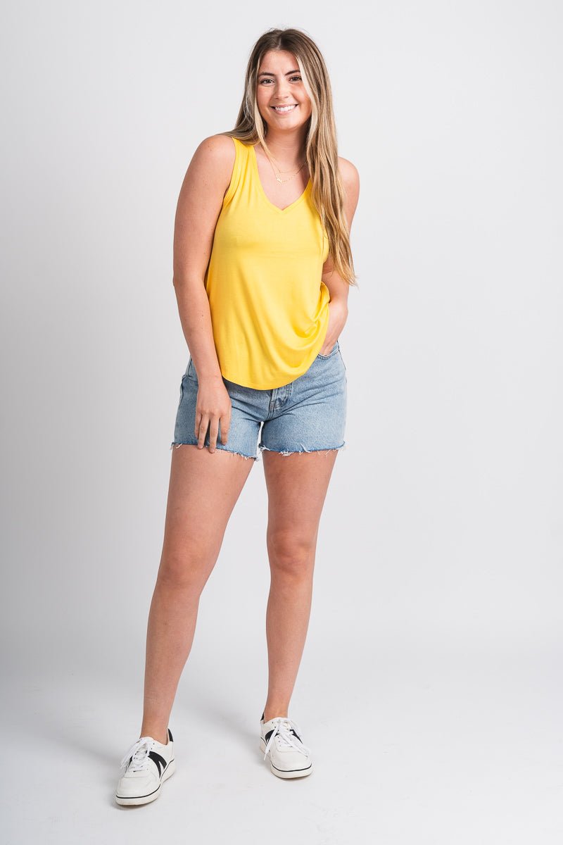 Basic v-neck tank top pineapple - Trendy Tank Top - Fashion Tank Tops at Lush Fashion Lounge Boutique in Oklahoma City