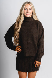 Pleated sweater mini skirt brown | Lush Fashion Lounge: boutique fashion skirts, affordable boutique skirts, cute affordable skirts
