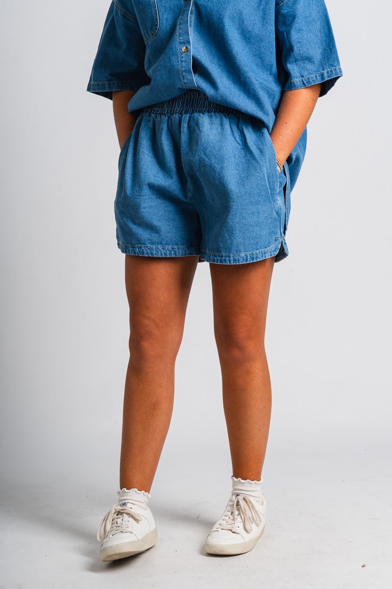 Denim shorts light - Trendy shorts - Fashion Shorts at Lush Fashion Lounge Boutique in Oklahoma City