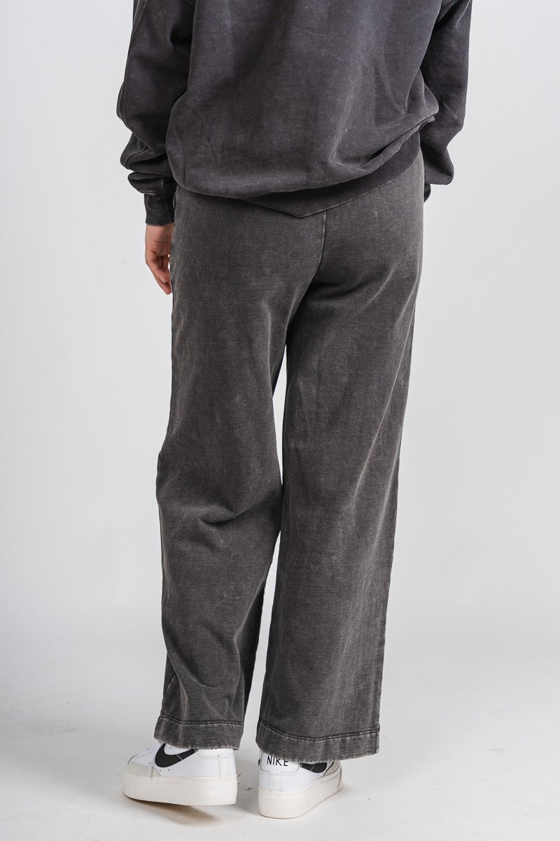 Acid wash sweatpants charcoal - Adorable sweatpants - Stylish Comfortable Outfits at Lush Fashion Lounge Boutique in OKC