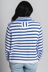 Striped knit sweater white/navy - Vintage OKC Basketball T-Shirts at Lush Fashion Lounge Boutique in Oklahoma City