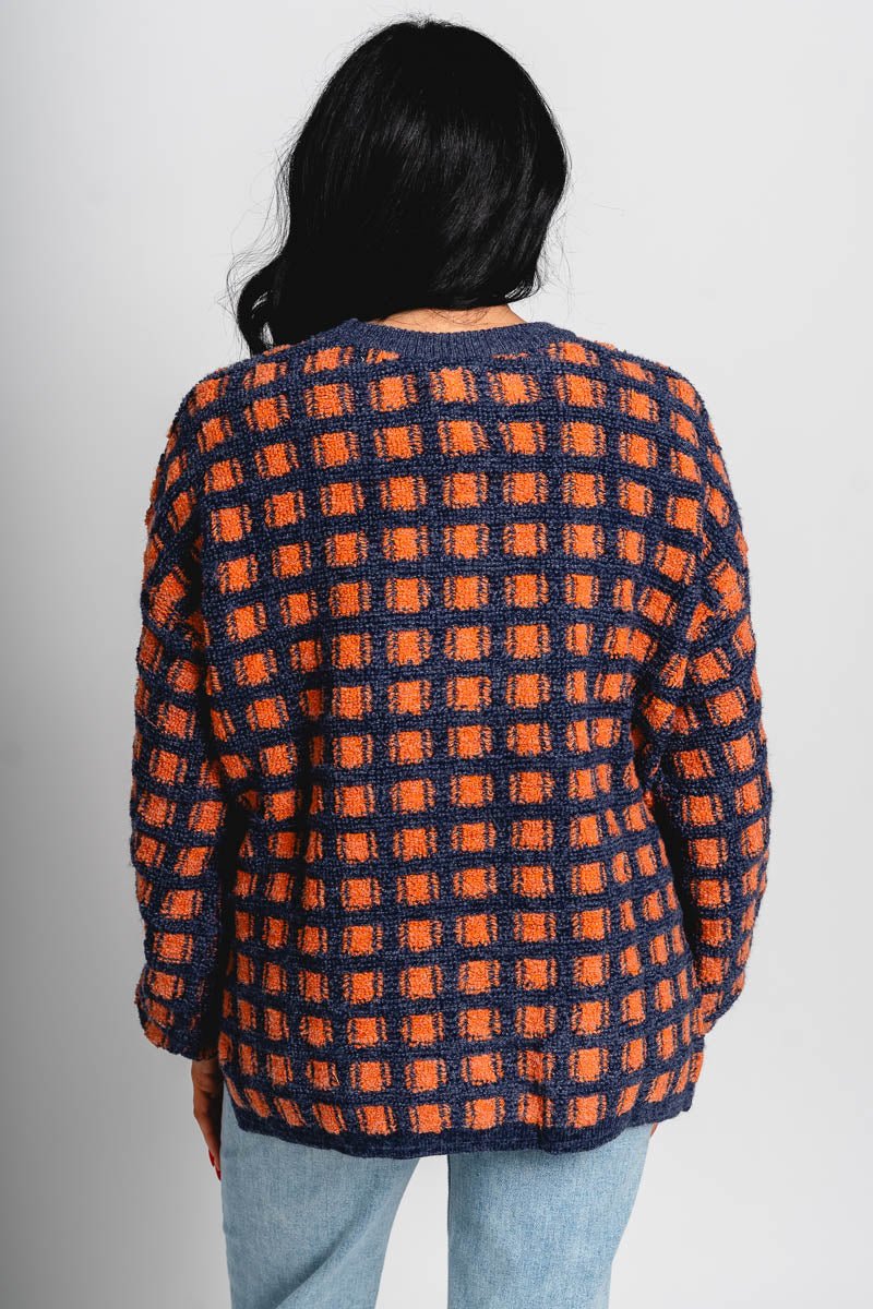 Checkered sweater navy/rust - Vintage OKC Basketball T-Shirts at Lush Fashion Lounge Boutique in Oklahoma City