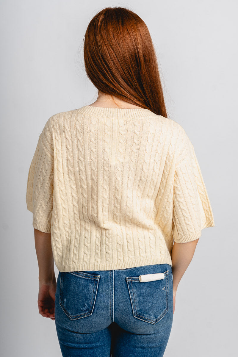 Short sleeve sweater cardigan yellow