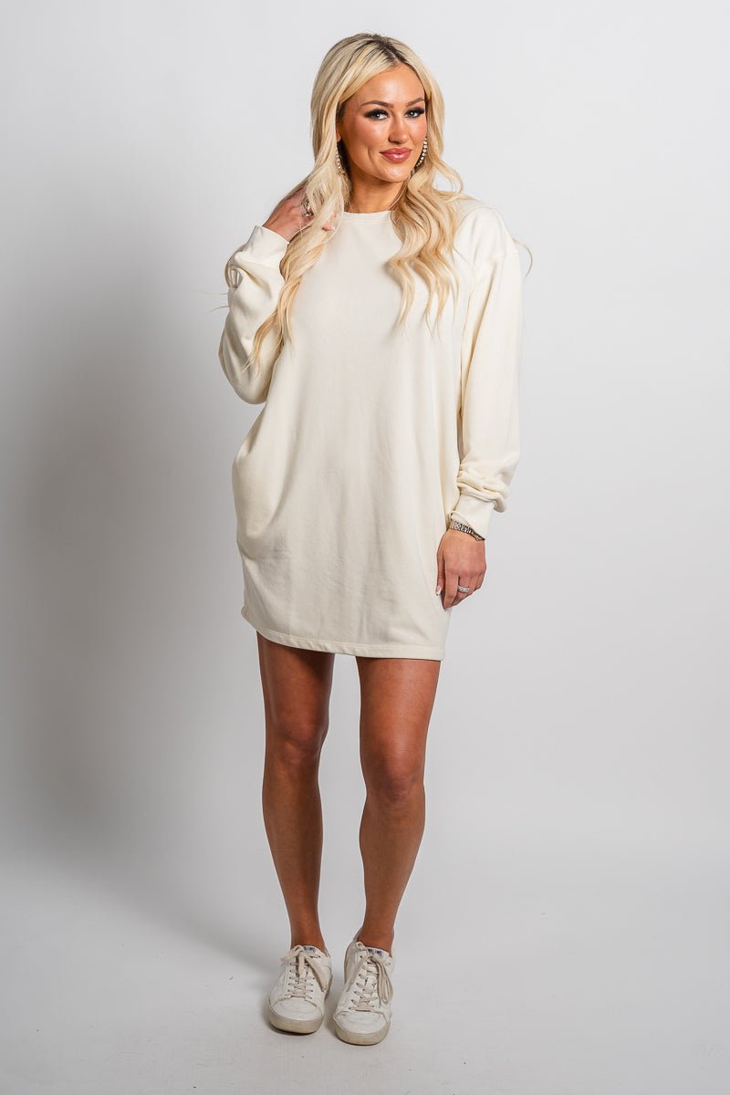 Sweatshirt dress cream - Stylish dress - Trendy Lounge Sets at Lush Fashion Lounge Boutique in Oklahoma City