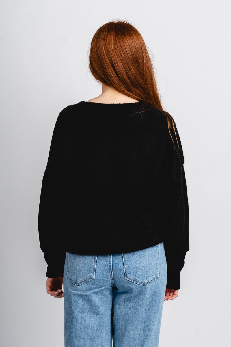 V-neck oversized sweater black
