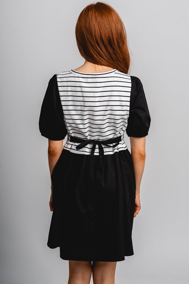 Striped contrast dress black