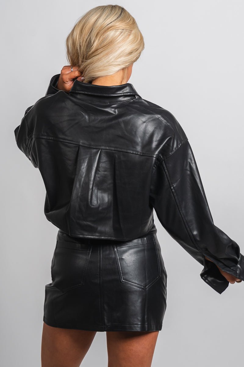 Faux leather crop shirt black