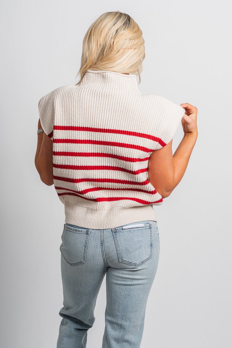 Sleeveless mock neck sweater cream/red