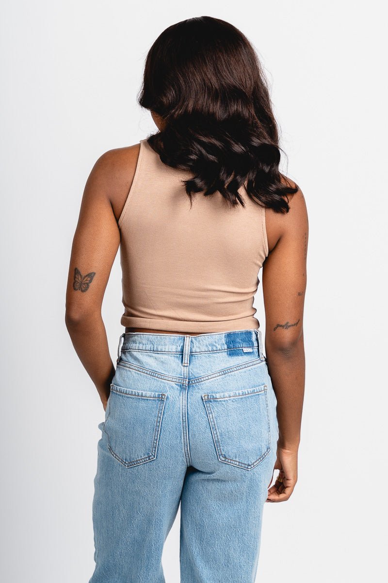 Mock neck sleeveless top oak