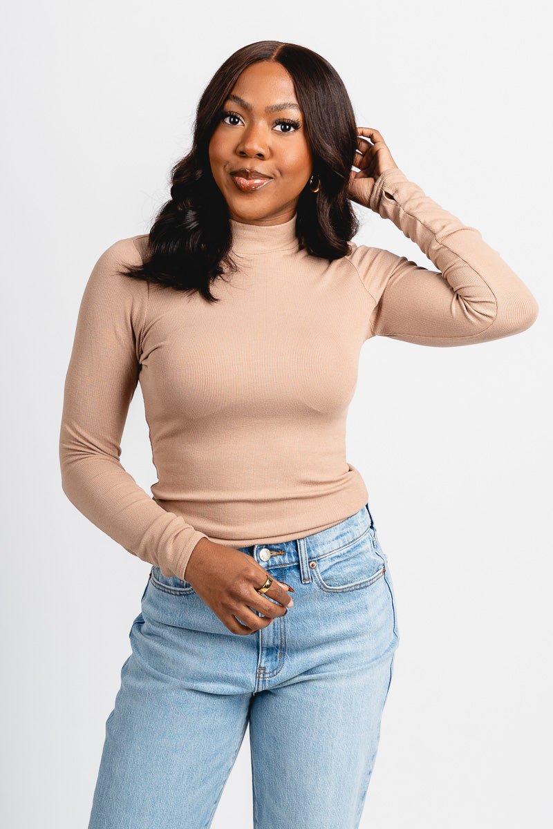 Long sleeve mock neck top oak
