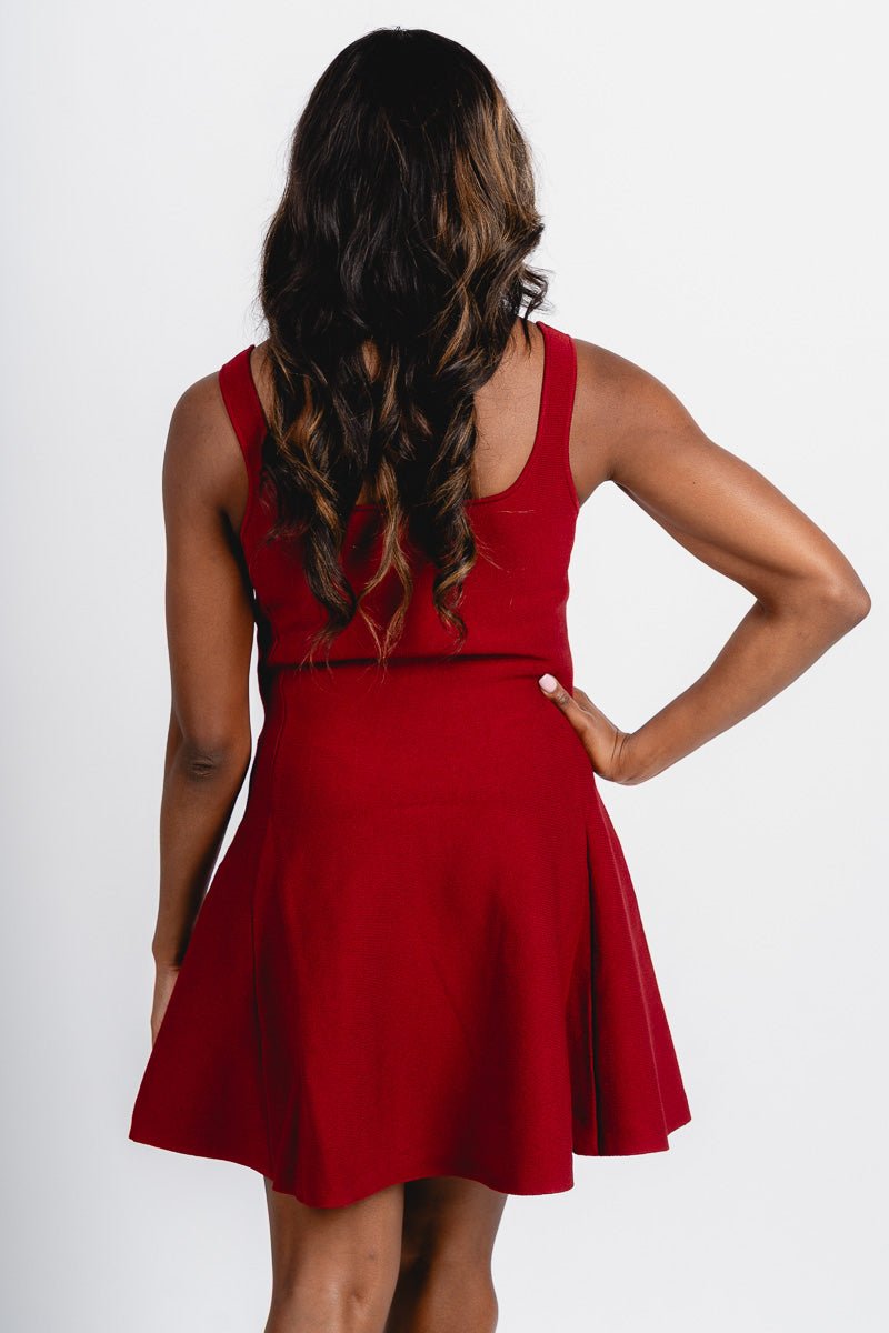Sleeveless flare mini dress burgundy