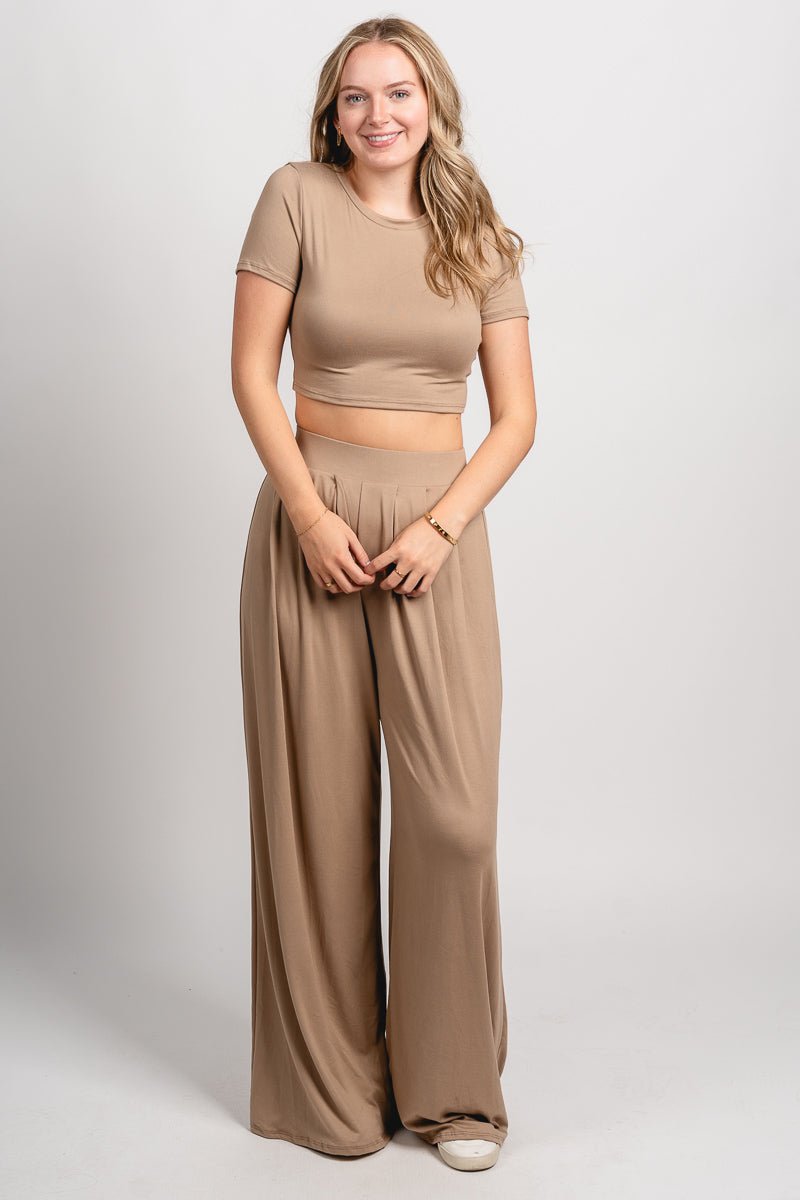 Wide leg pants toast | Lush Fashion Lounge: women's boutique pants, boutique women's pants, affordable boutique pants, women's fashion pants