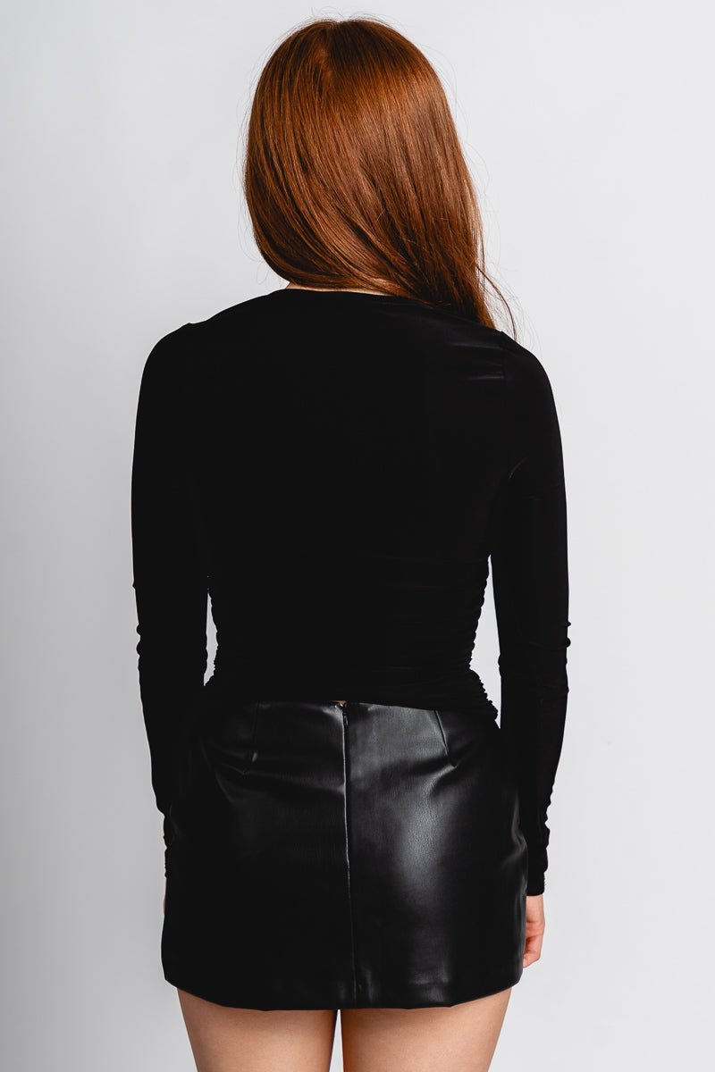 Deep v long sleeve top black