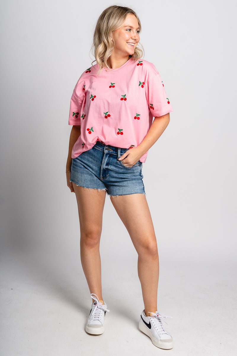 Cherry embroidered tee pink