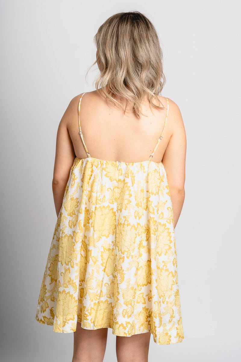 Floral babydoll dress ivory/yellow - Adorable dress - Stylish Vacation T-Shirts at Lush Fashion Lounge Boutique in Oklahoma City