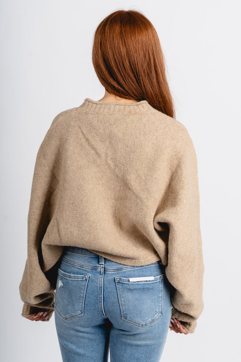 Mock neck crop sweater beige