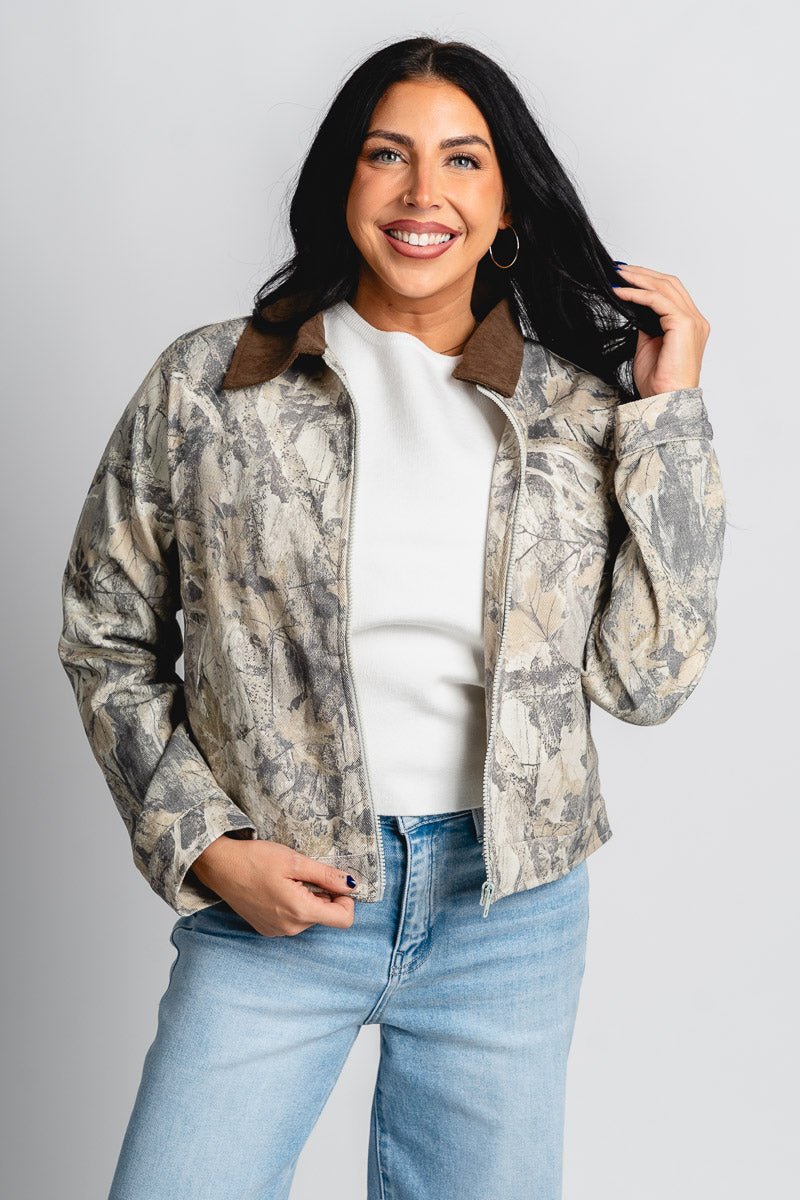 Camo barn jacket green – Trendy Jackets | Cute Fashion Blazers at Lush Fashion Lounge Boutique in Oklahoma City