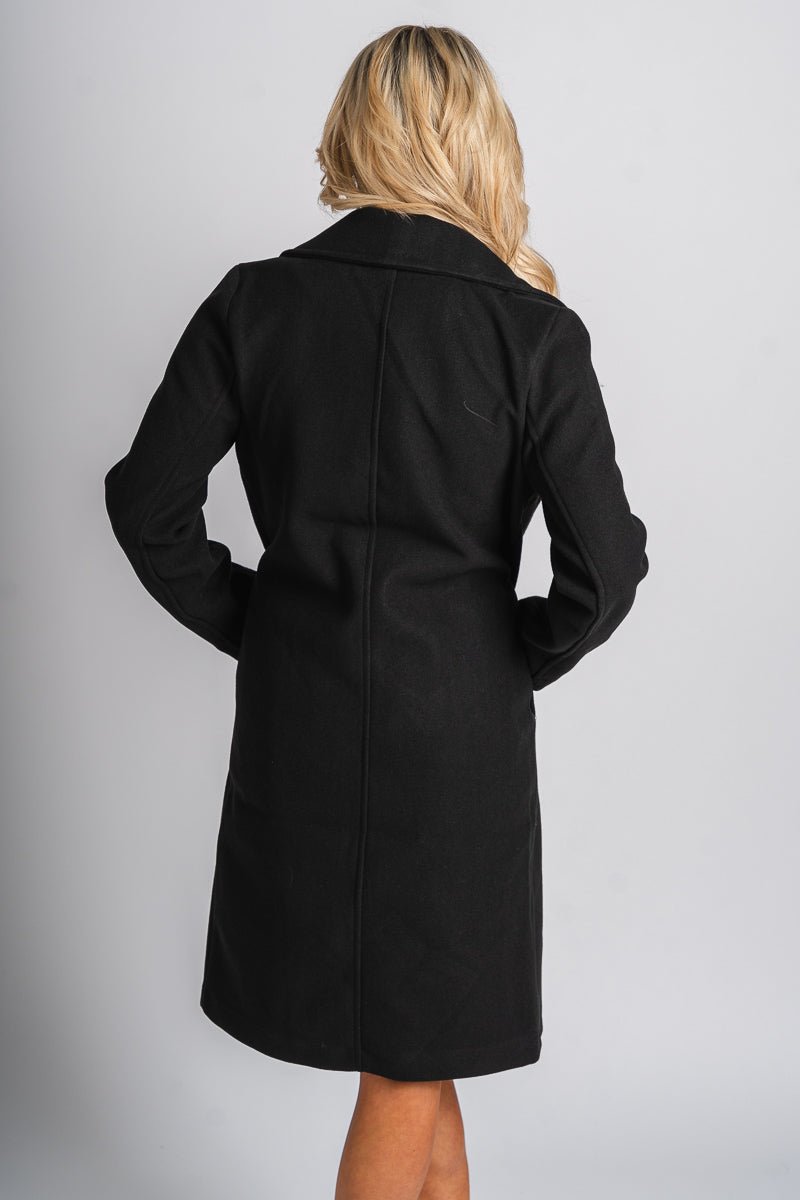 Notched lapel coat black