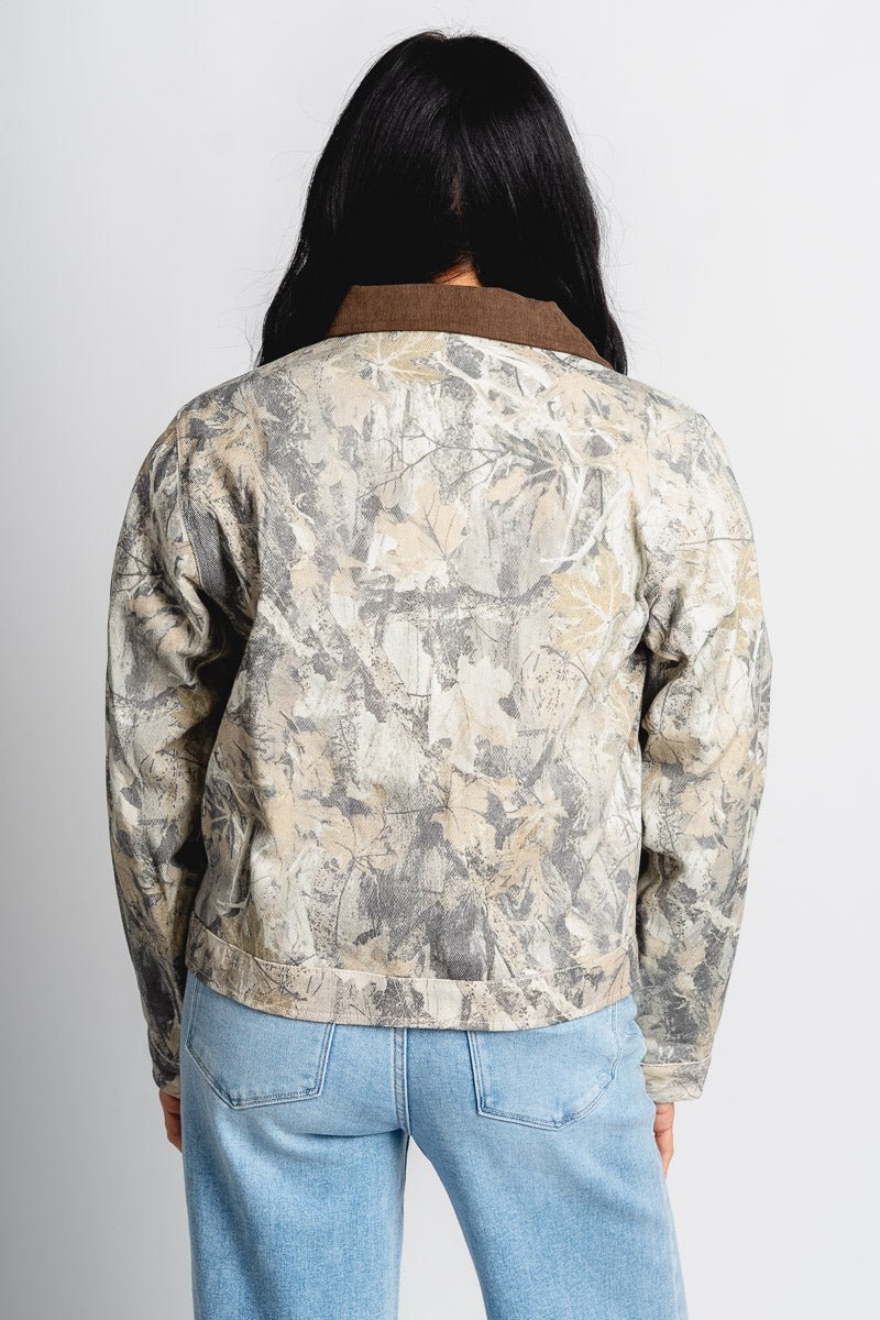 Camo barn jacket green