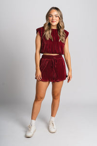 Pleated sleeveless tank top maroon - Trendy Tank Top - Fashion Tank Tops at Lush Fashion Lounge Boutique in Oklahoma City