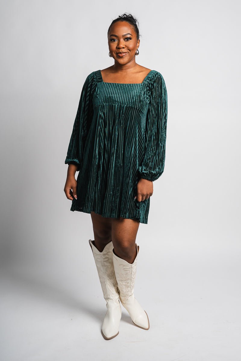 Square neck velvet dress green Stylish dress - Womens Fashion Dresses at Lush Fashion Lounge Boutique in Oklahoma City