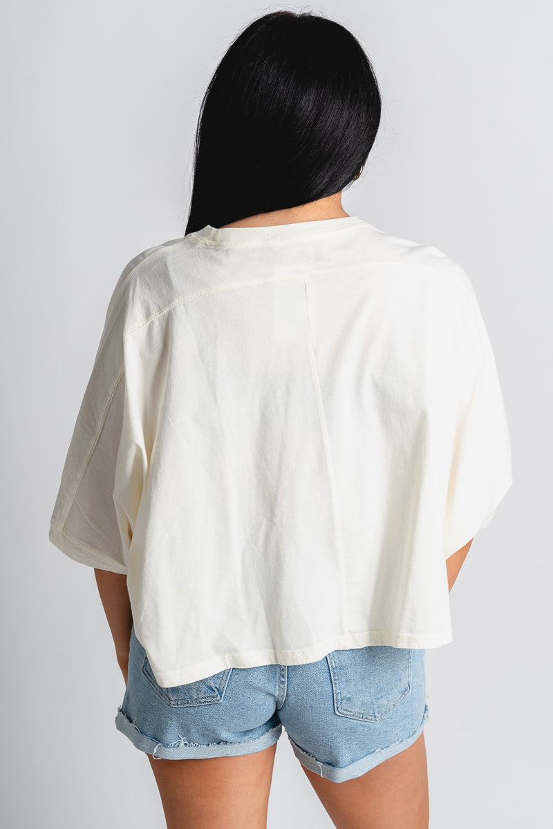 Boxy crop t-shirt off white - Adorable top - Stylish Vacation T-Shirts at Lush Fashion Lounge Boutique in Oklahoma City