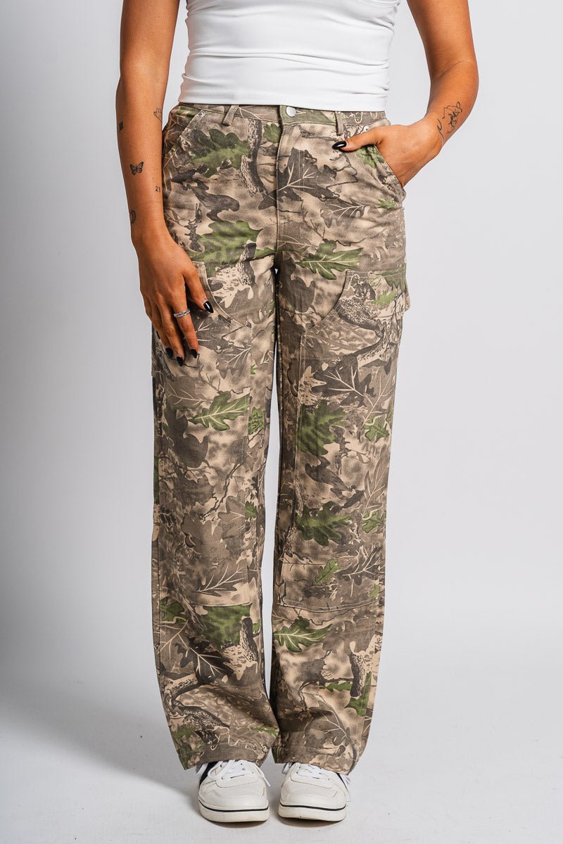 Camo cargo pants green | Lush Fashion Lounge: women's boutique pants, boutique women's pants, affordable boutique pants, women's fashion pants